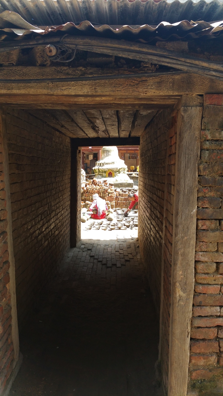 In jedem Hinterhof in diesen Stadtviertel wird getöpfert und für den Markt produziert.
