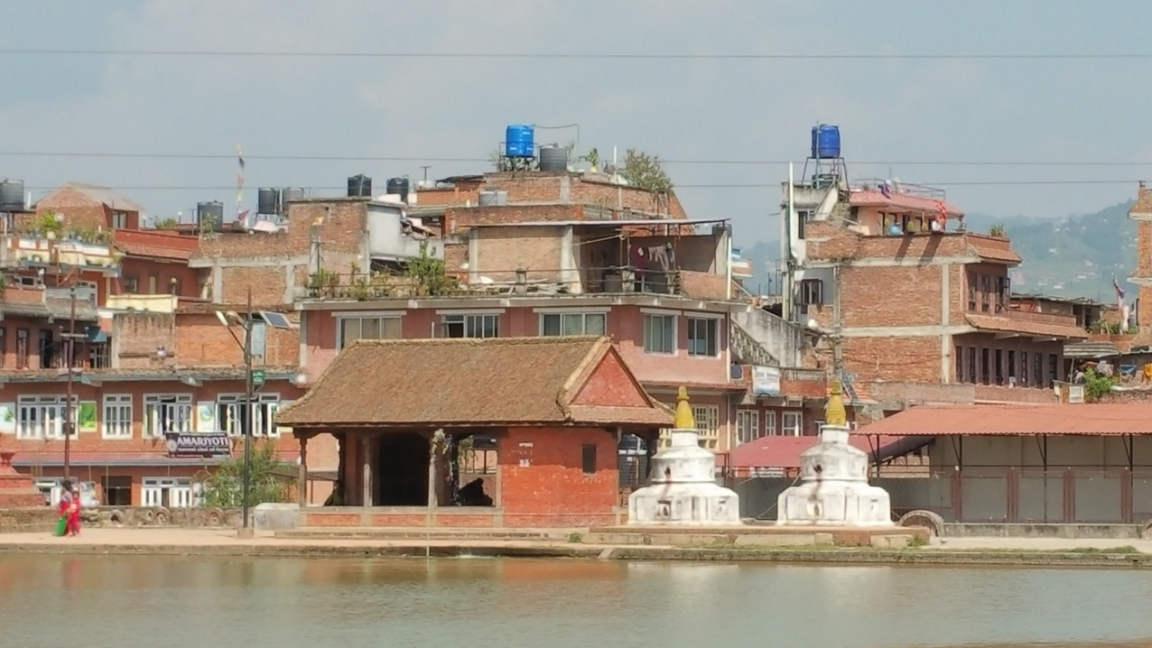 An der Ostseite des Kamal Vinayak Pond ist der Ganesh Mandir, ein hinduistischer Tempel zu Ehren der Gottheit Ganesh, dem Zerstörer der Hindernisse.
